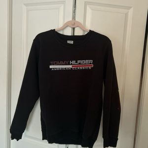 Vintage Tommy Hilfiger Crew Neck (fits small)